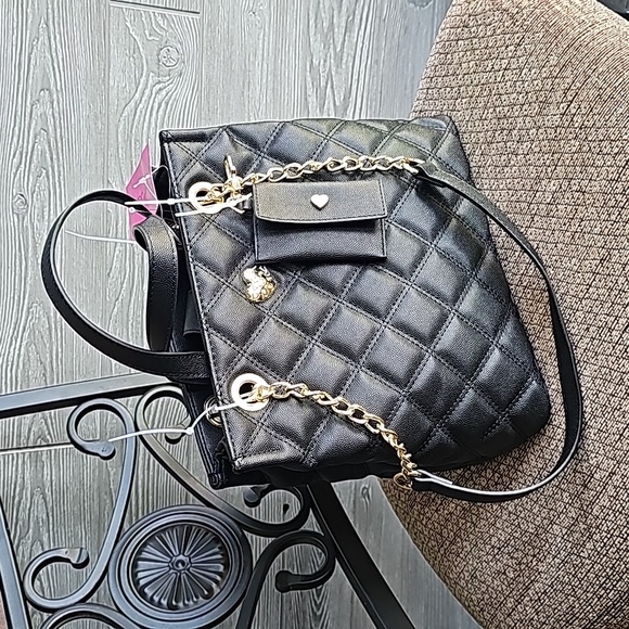 Betsey Johnson Heart Pendant Shoulder Bag - Picture 6 of 6